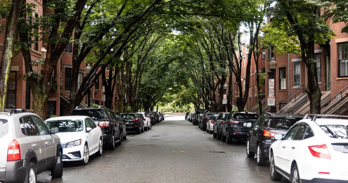Discover discounted monthly parking in Boston City. Reserve your spot today