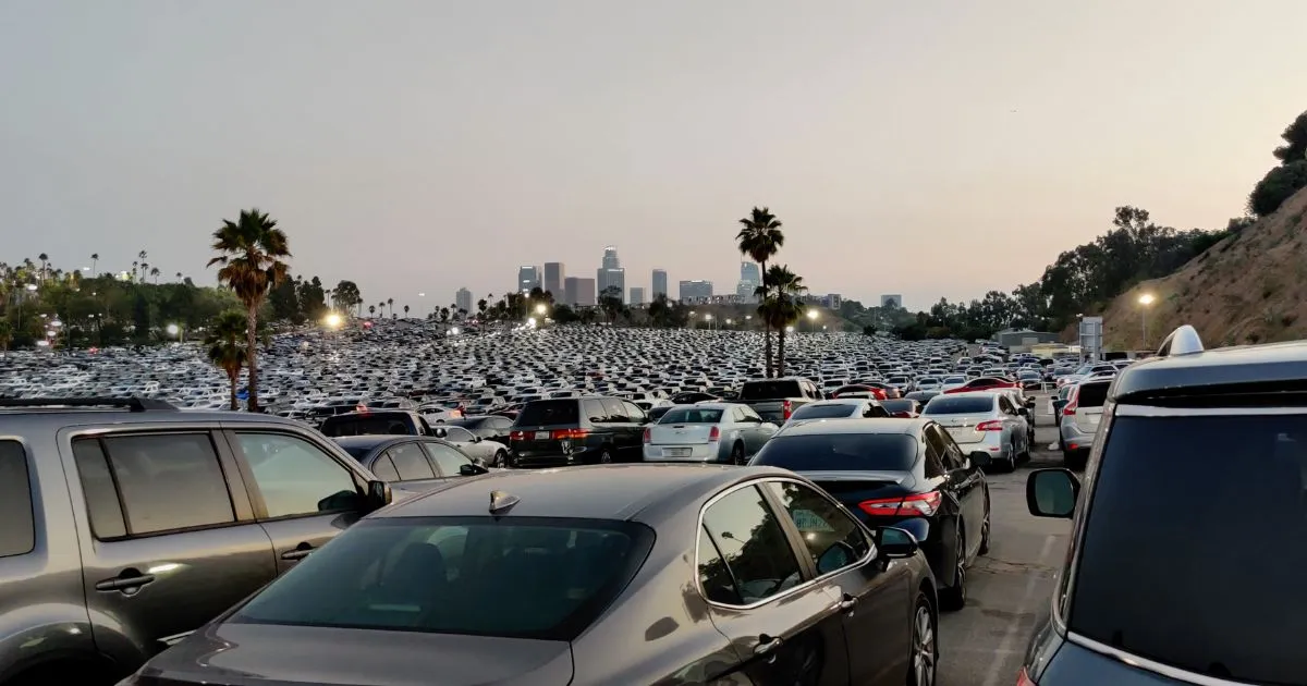 Discover discounted monthly parking in Los Angeles City. Reserve your spot today