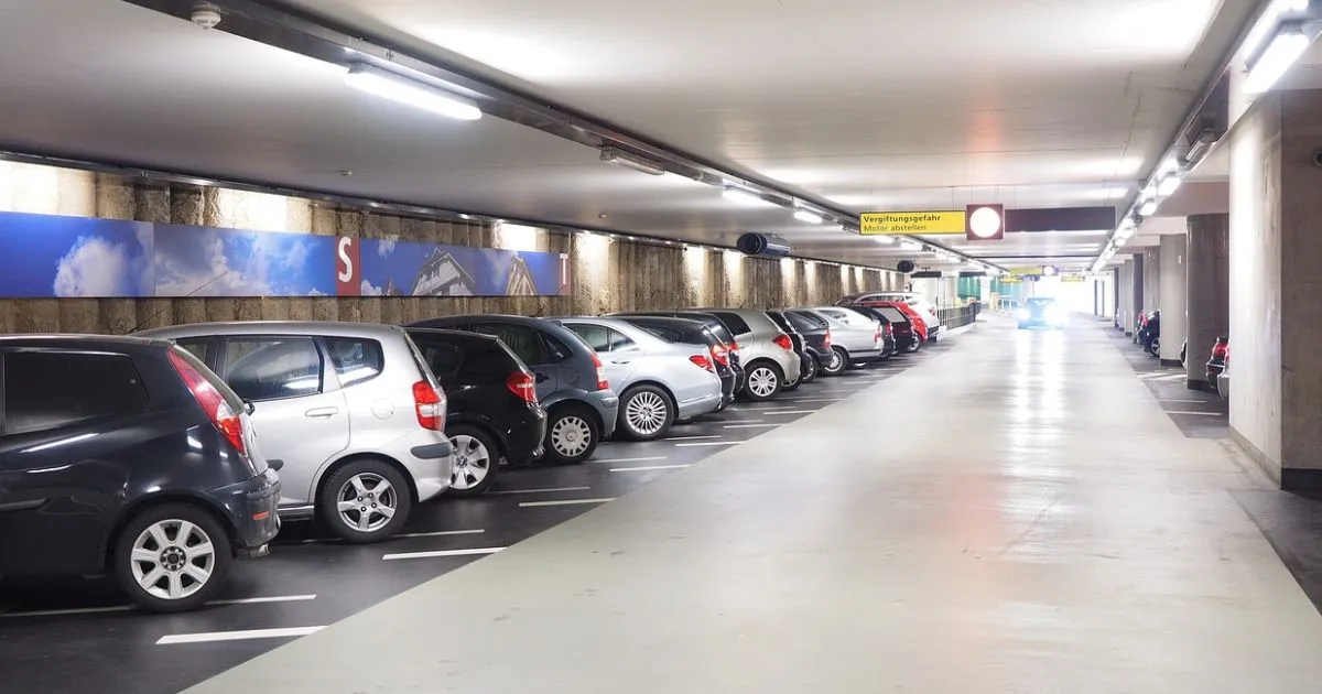 How to Find the Best Parking Options at London City Airport
