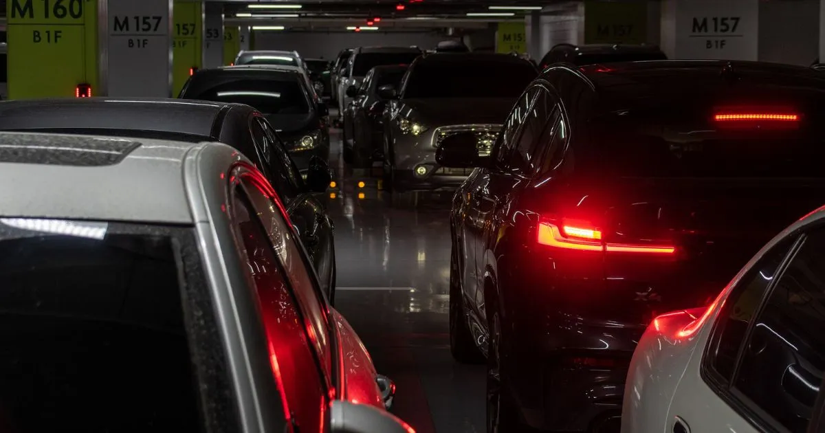 Den Ultimate Guide fir dee Beschten Dallas-Fort Worth Airport Parking ze fannen