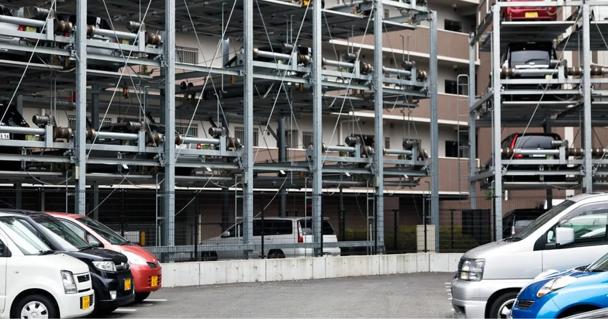 A Smart Technology Based Tower Parking Garage In Japan