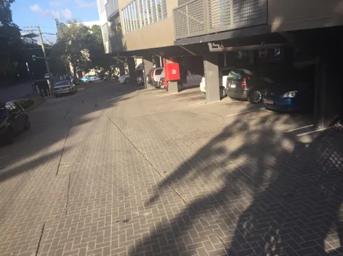 Affordable And Secure Monthly Parking On Pyrmont Bridge Road