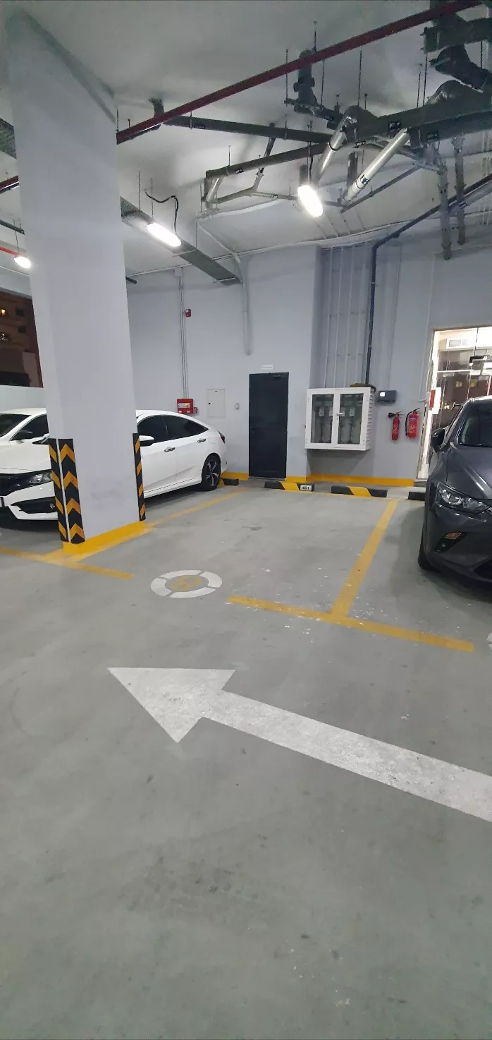 Car parking in Kolkata