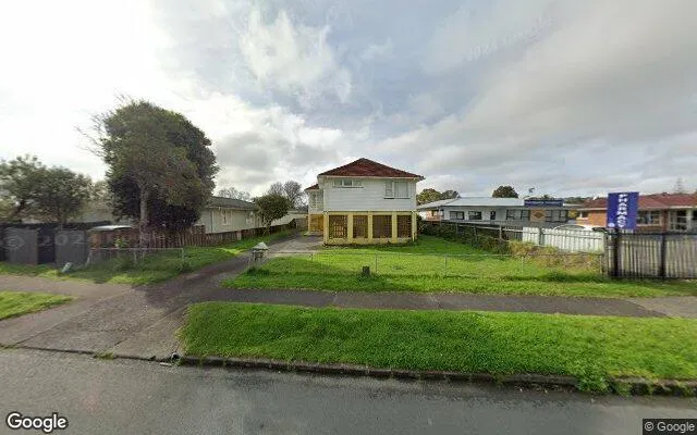 Cheap Driveway Parking On Ti Rakau Dr, Pakuranga Near Plaza