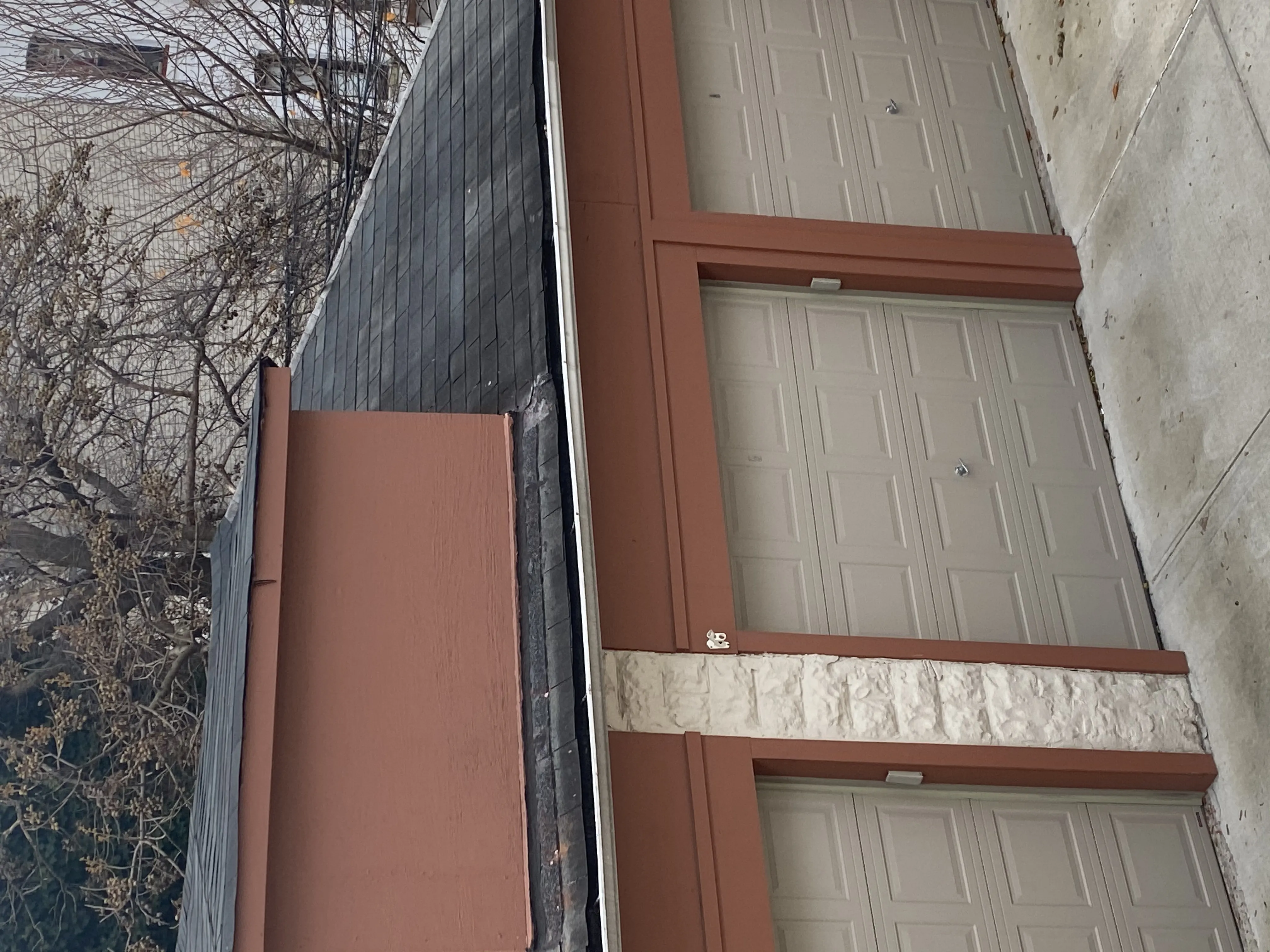 Parking For Rent - Garage Parking Available 