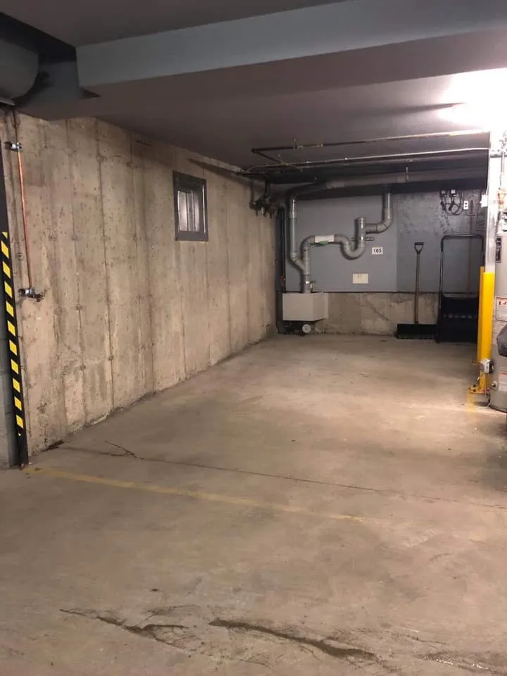 Parking For Rent - Indoor Parking To Rent Parking louer Berri-uqam 
