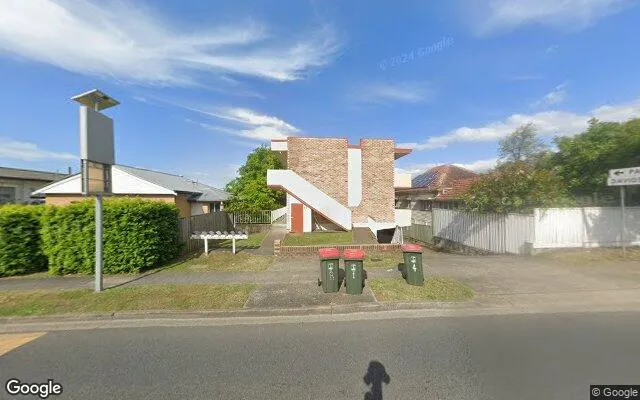 Newmarket. Cheap Garage Parking