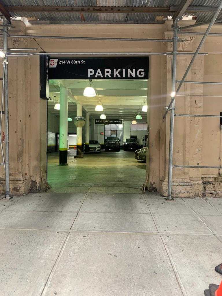 Friedland Garage, New York Car Park