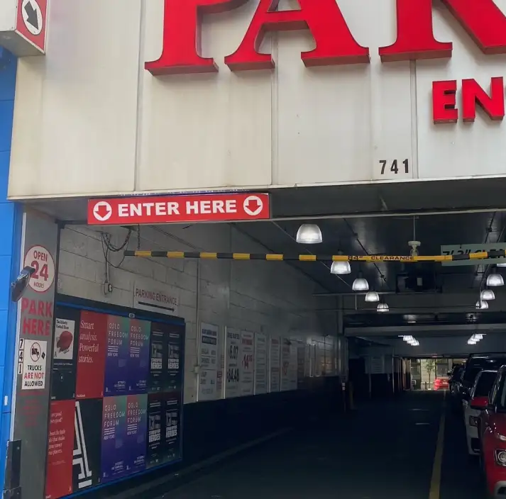 Parking, Garages And Car Spaces For Rent - 300 Mercer St. - Hilary