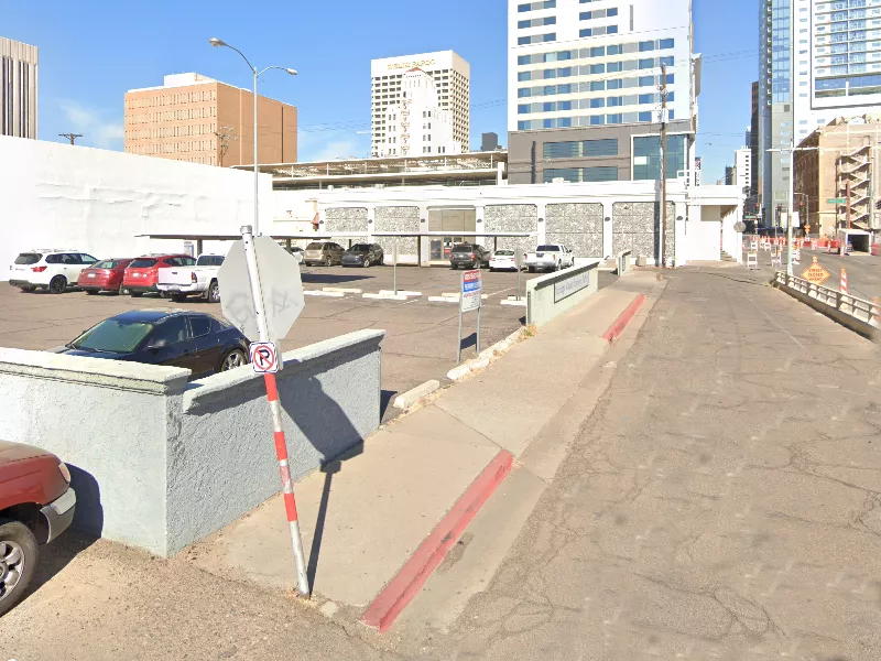 Parking For Rent - Parking Near 10 W. Jackson St.