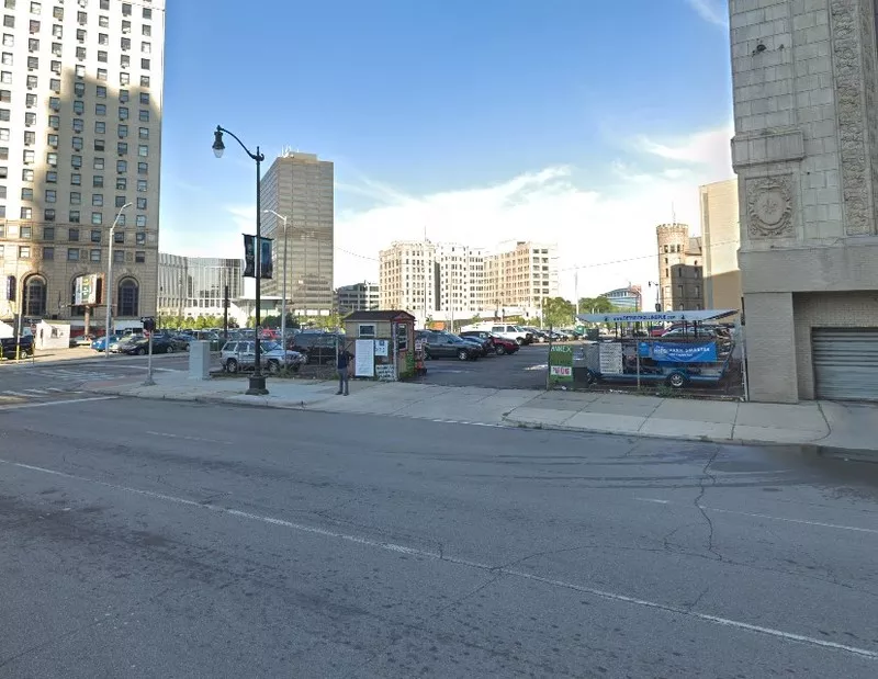 Parking For Rent - Parking Near 222 Bagley Ave.