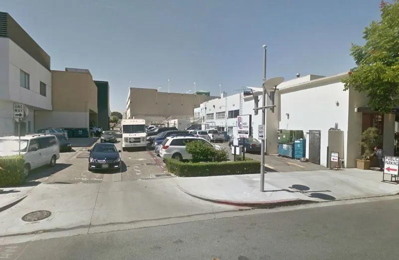 Parking For Rent - Parking Near 9471 Dayton Way