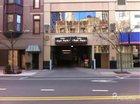 Parking For Rent - Premium Gold Coast Galleria Parking Space For Rent