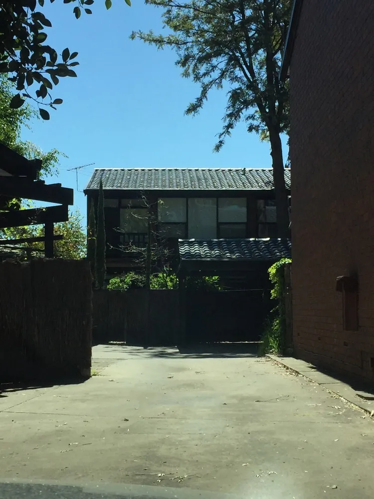 Private Carport On William 