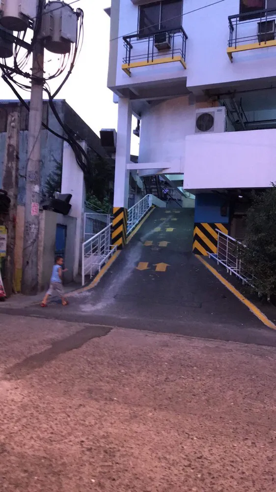 Secure parking- Bonifacio Residences, Mandaluyong