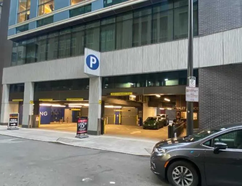 Hyatt Centric, Philadelphia Car Park Hyatt Centric, Philadelphia Car Park