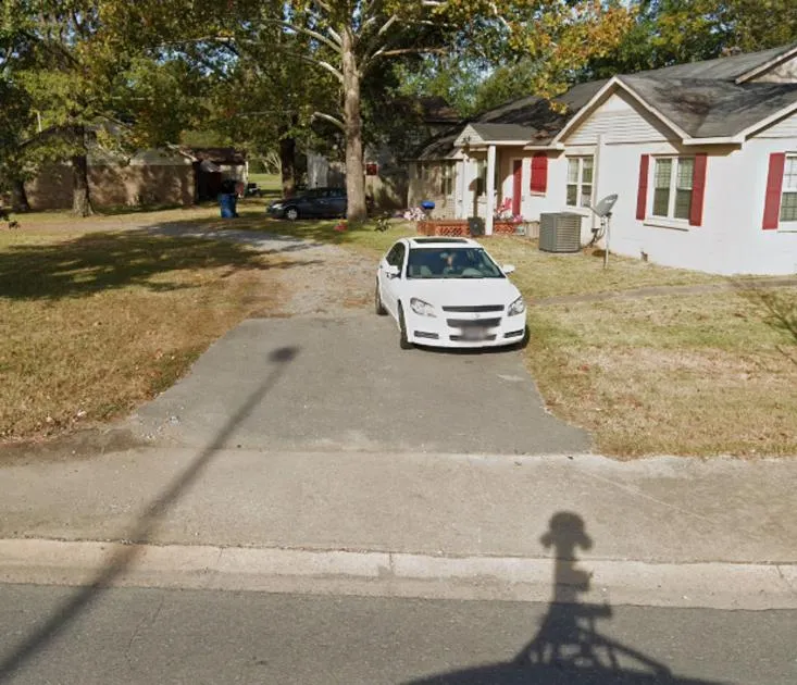 Parking For Rent - 20 x 10 Driveway 232241 Bryant Arkansas Parking For Rent - 20 x 10 Driveway 232241 Bryant Arkansas