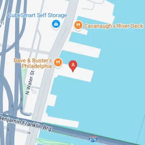 325 N Christopher Columbus Blvd, Philadelphia, PA 19106, Bandaríkin