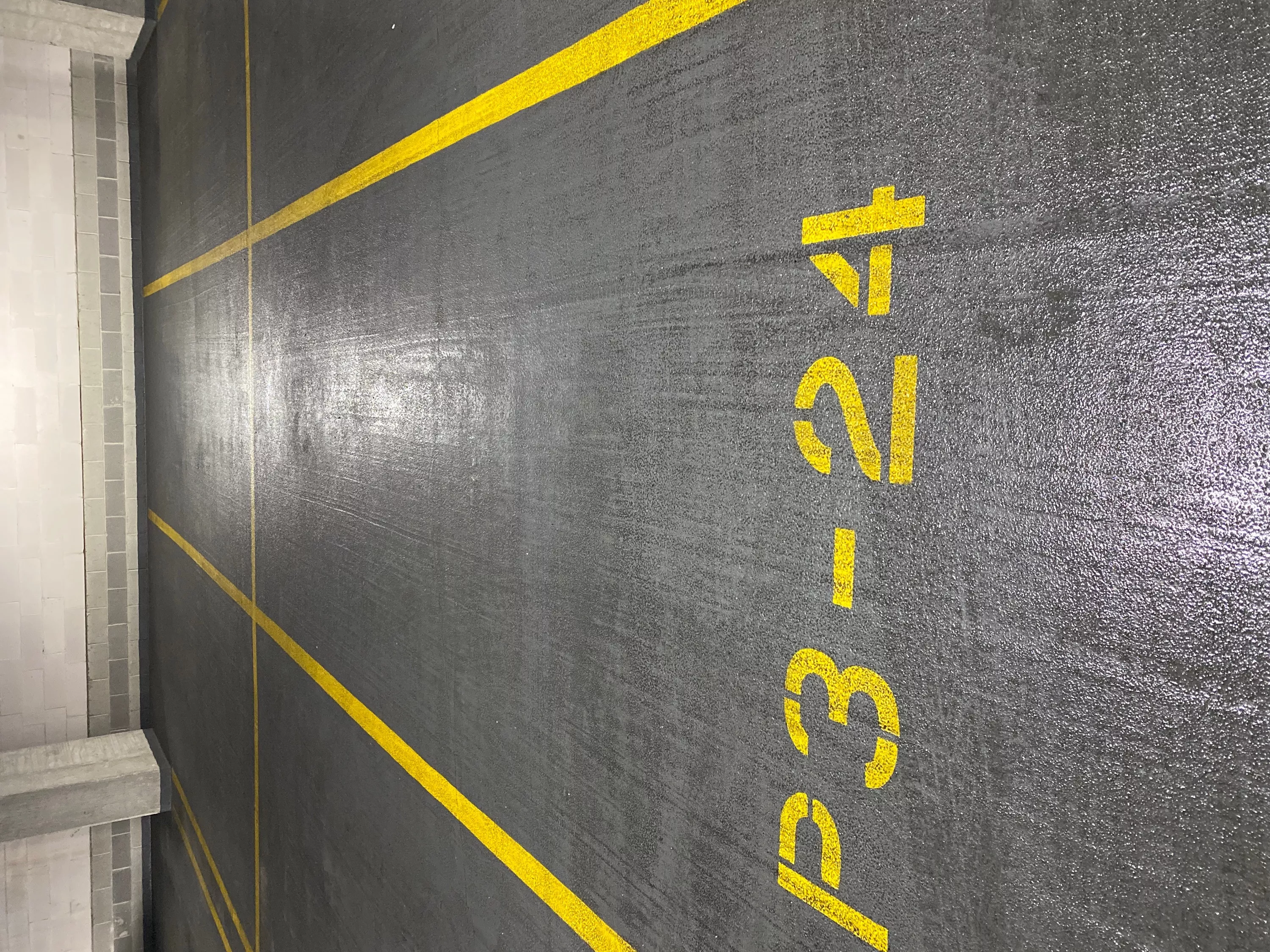 Parking For Rent - Tandem Parking And Storage Locker For Rent In Aqua Building 