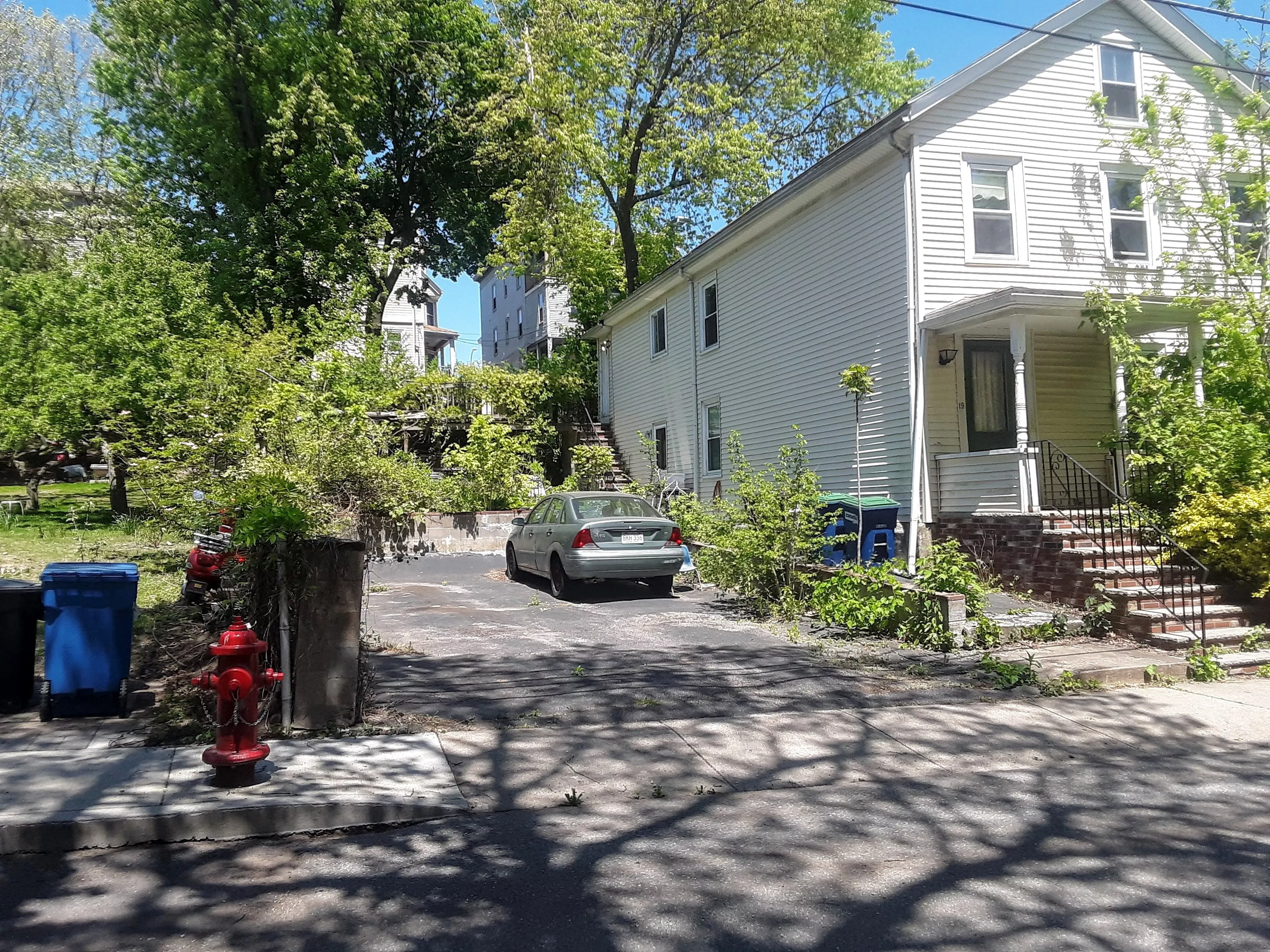 Parking For Rent - Two Off Street Driveway Spots Somerville City Hall