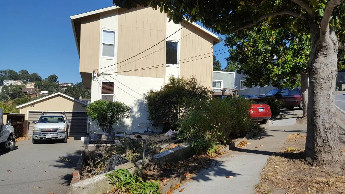 Parking For Rent - Visitacion Avenue, Brisbane